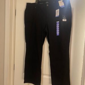 St. John’s Bay Women’s Black Jeans Size 20 Wide Short NWT